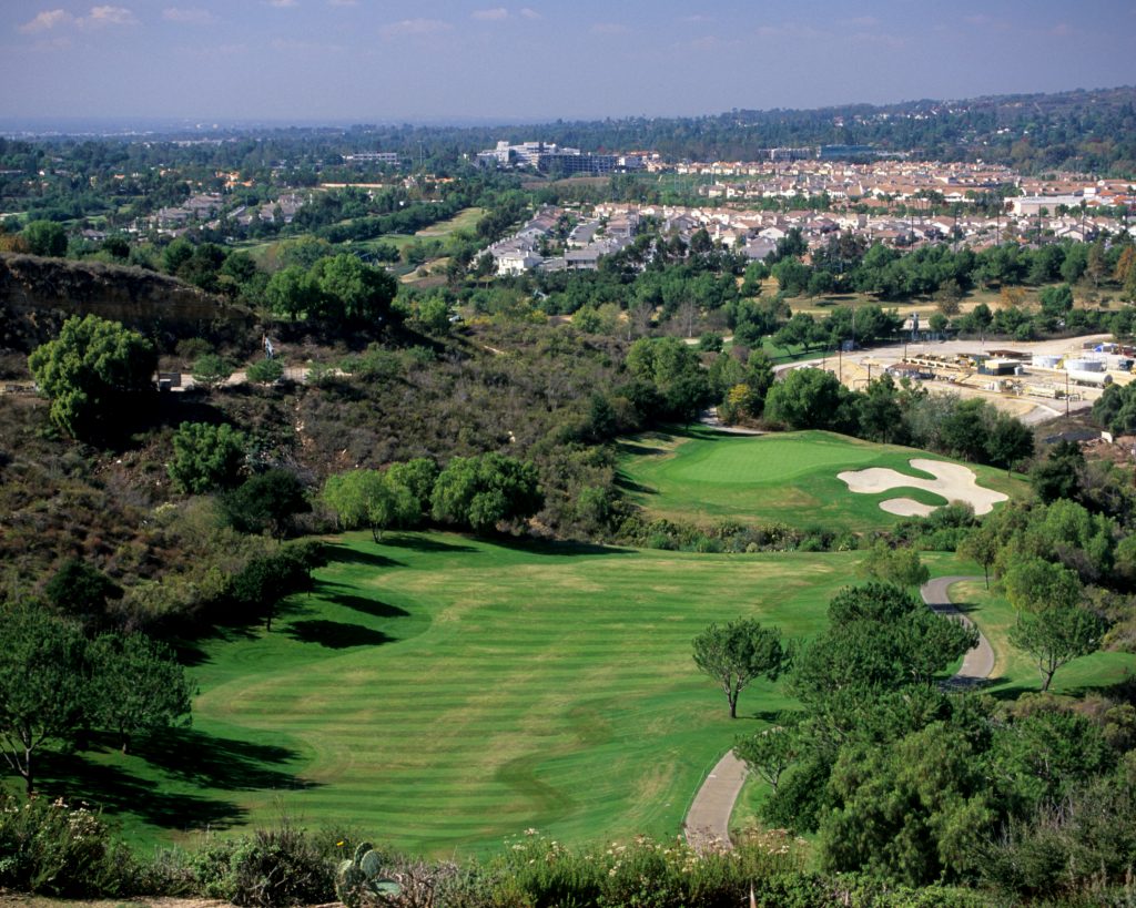  Coyote Hills Golf Course